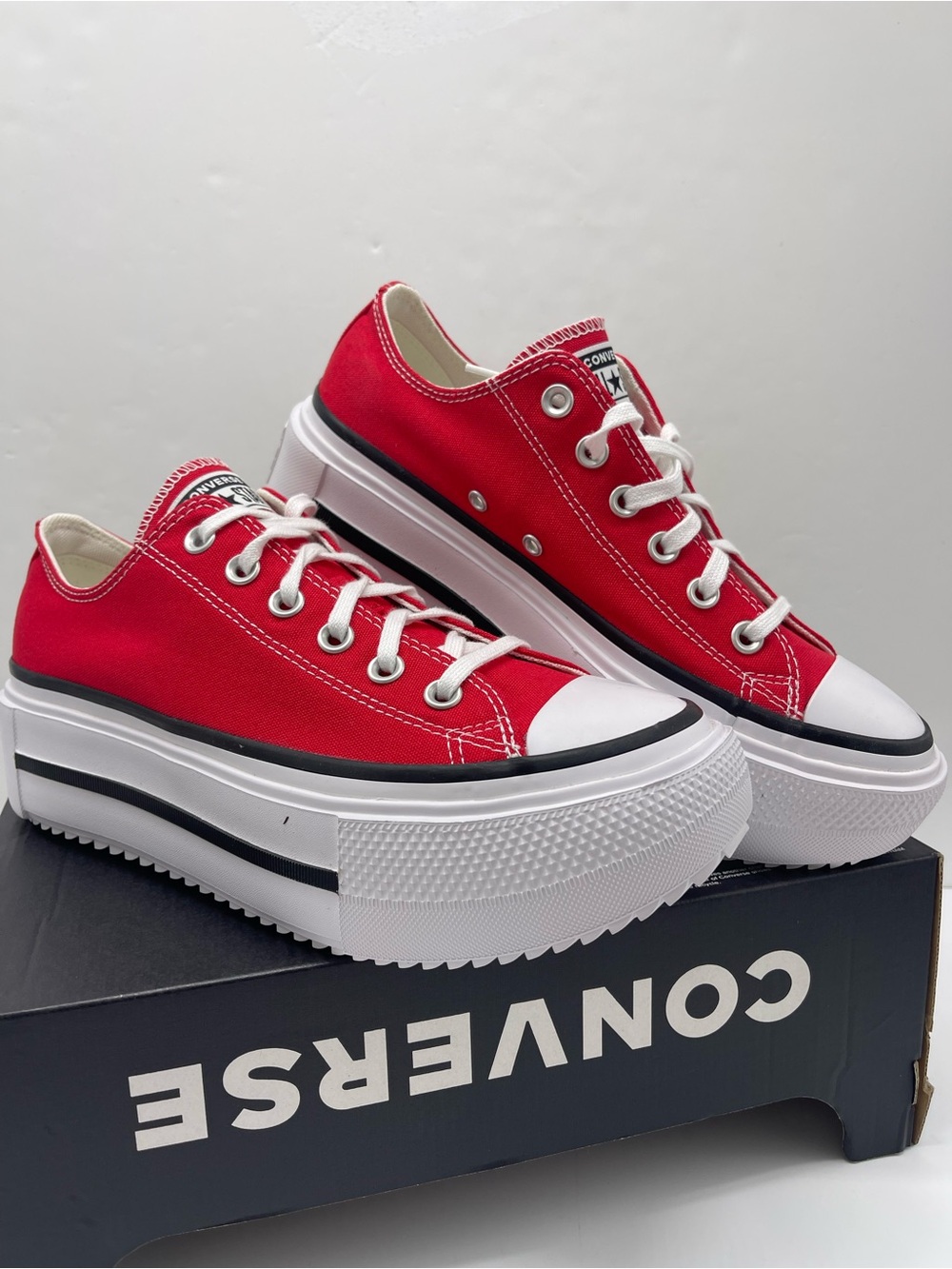 Converse WMNS CTAS LIFT DOUBLE STACK OX
RED/BLACK/WHITE Platform Sneakers - Picture 2 of 16